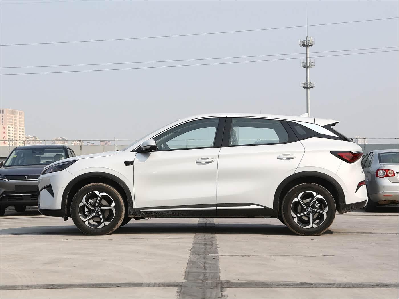 2025款 比亚迪 元PLUS 智驾版 430KM 领先型 12
