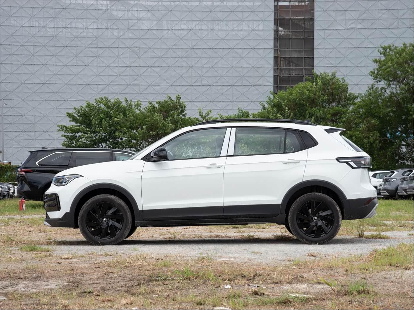 2026款 大众 途岳 新锐300TSI 锐享版 11