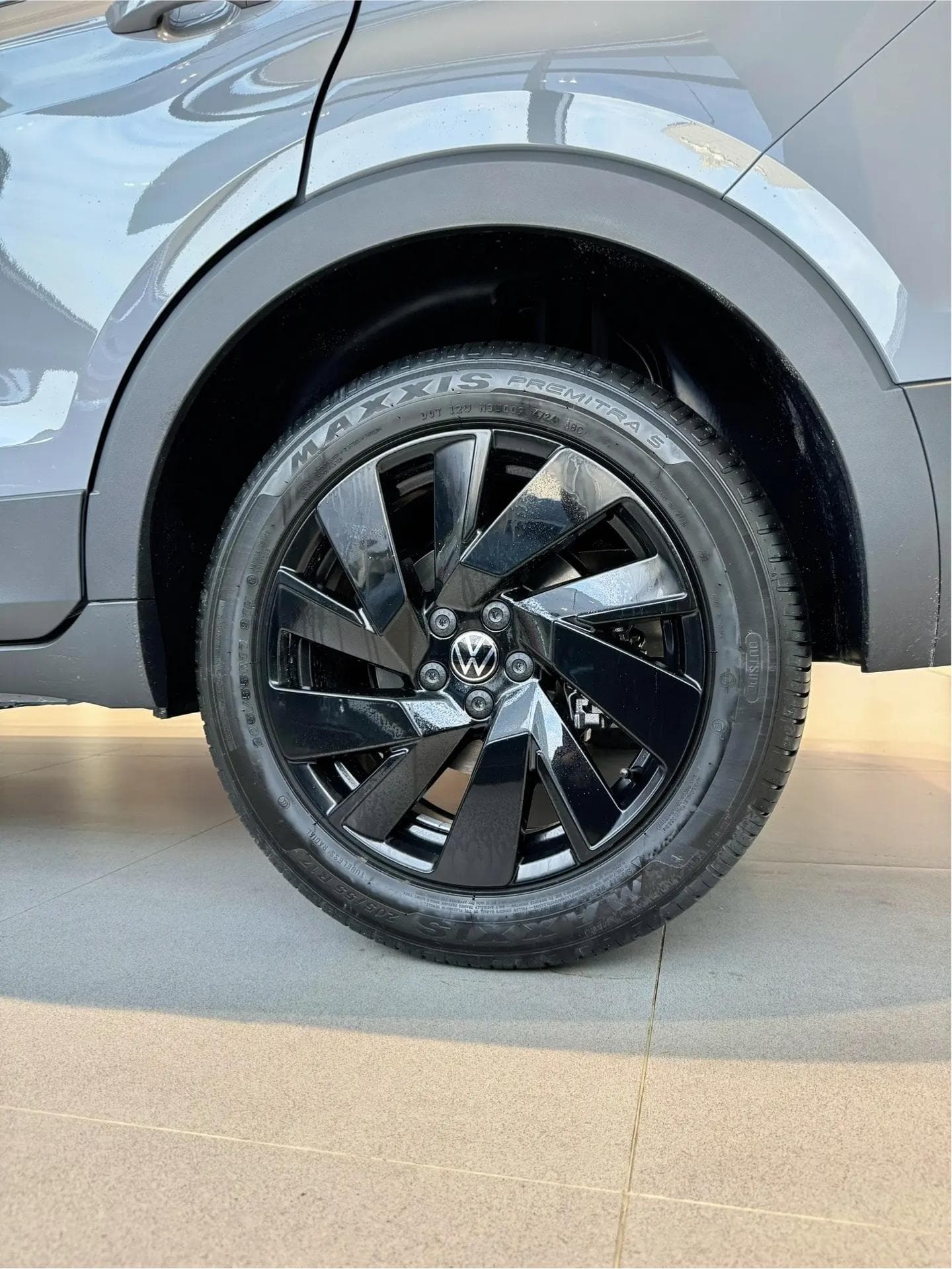 2026款 大众 途岳 新锐300TSI 锐享版 8
