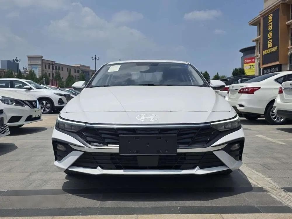 2023款 现代 伊兰特 1.5L CVT GLX 精英版 7