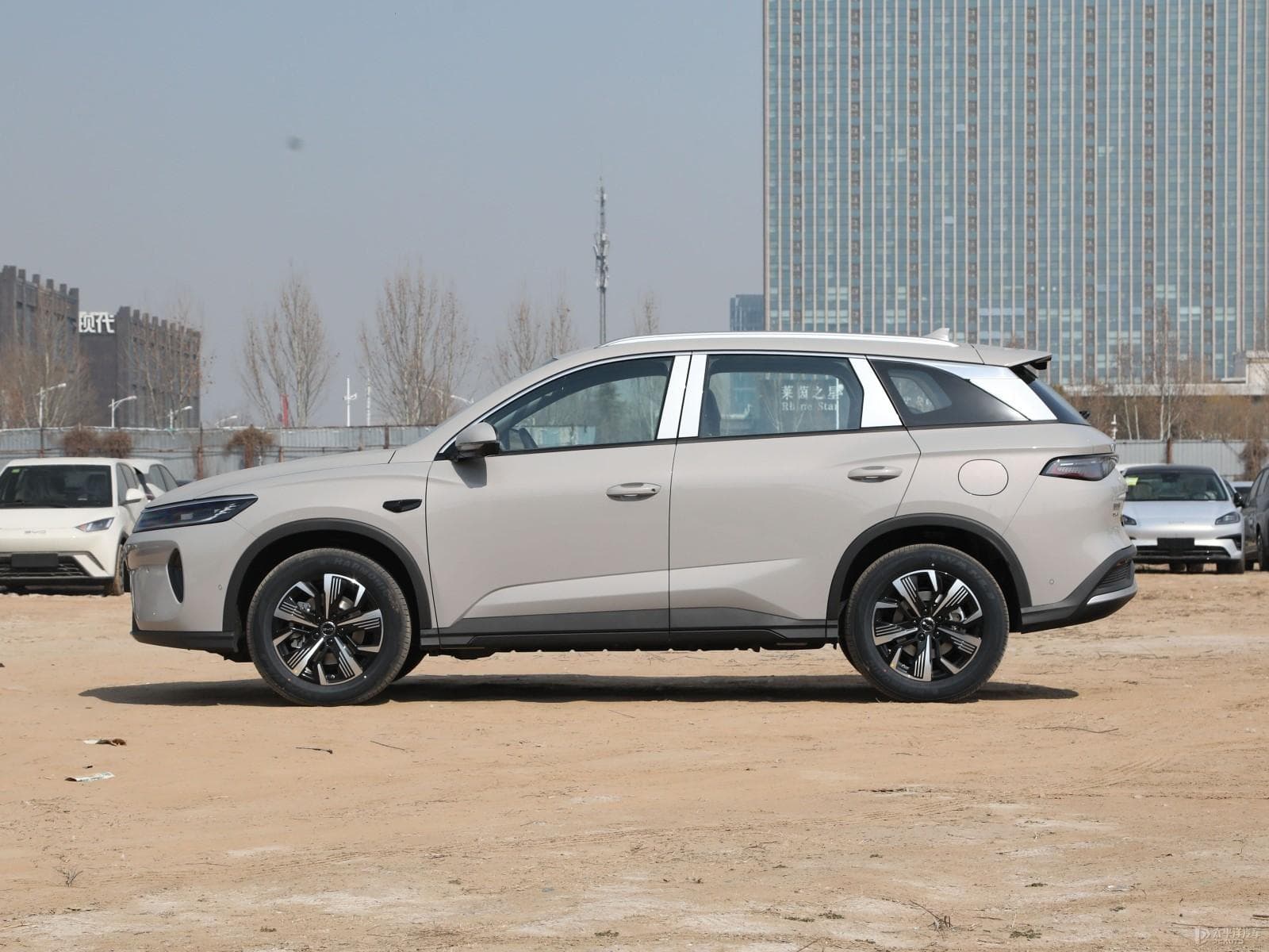 2025款 比亚迪 海狮05 DM-i 智驾版 75KM 豪华型 8
