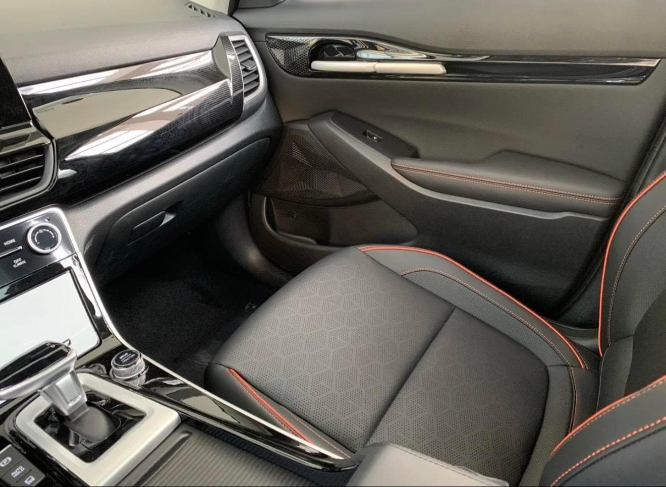 2026款 起亚 赛图斯 1.5L IVT 豪华舒享版 6