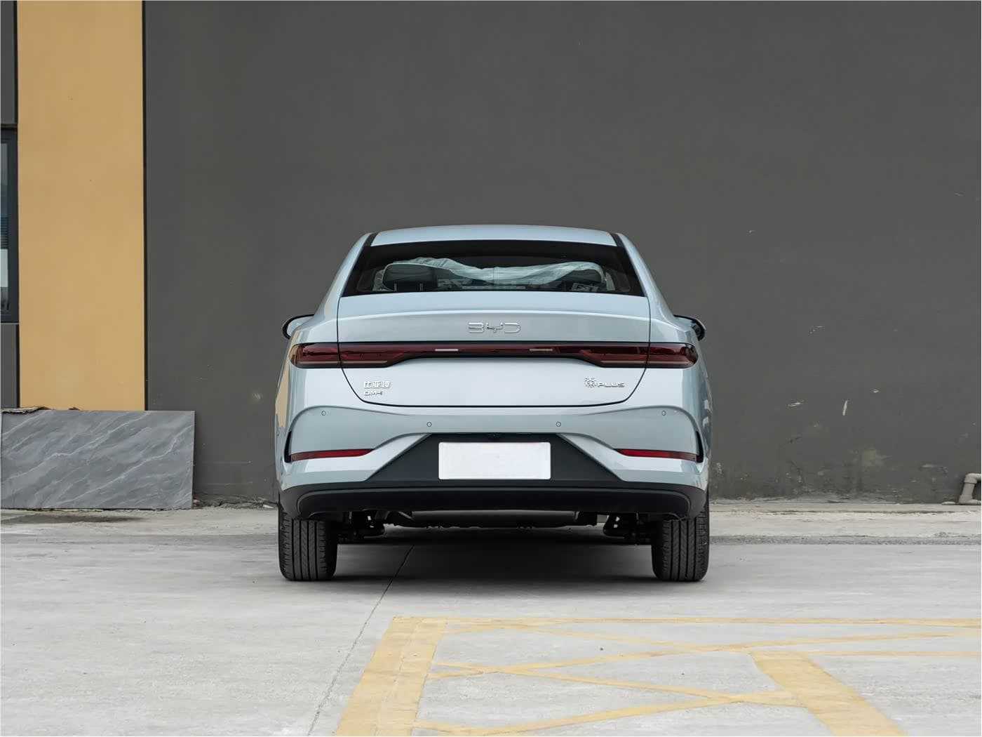 2026款 比亚迪 秦PLUS DM-i 128KM 进取型 3